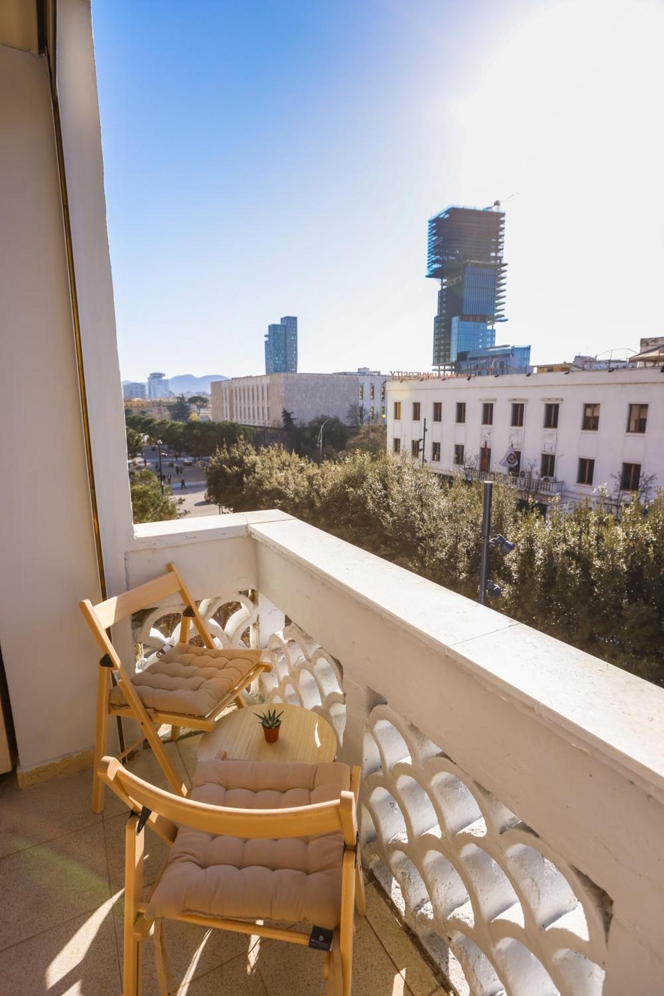 Viewpoint Central Apartment تيرانا المظهر الخارجي الصورة